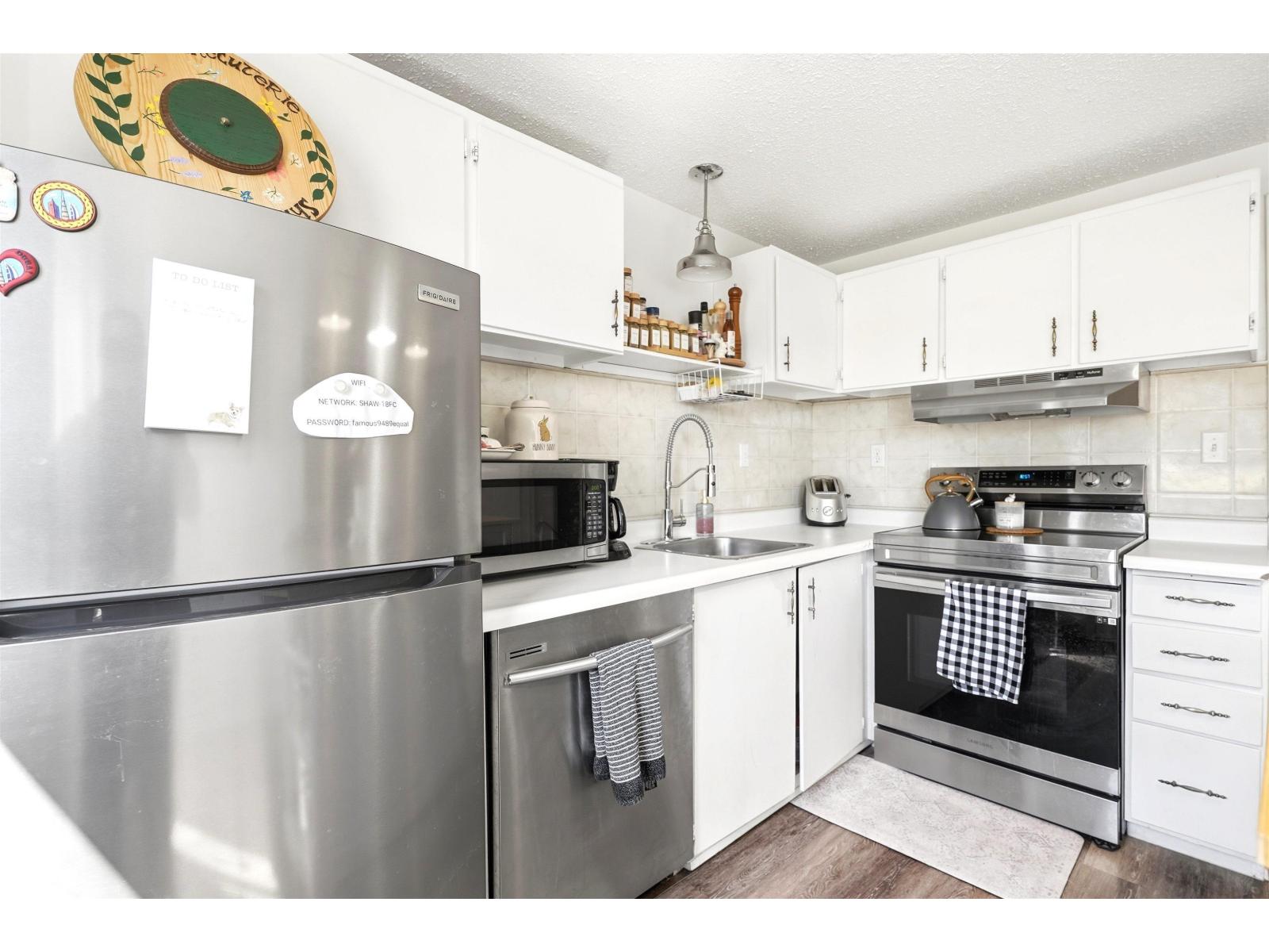 61 RIDGEWOOD TC, St. Albert
