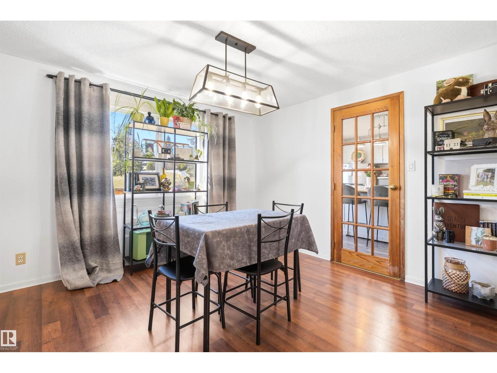 61 RIDGEWOOD TC, St. Albert