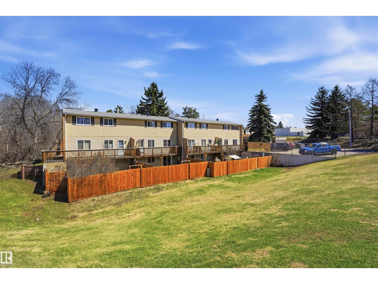 61 RIDGEWOOD TC, St. Albert