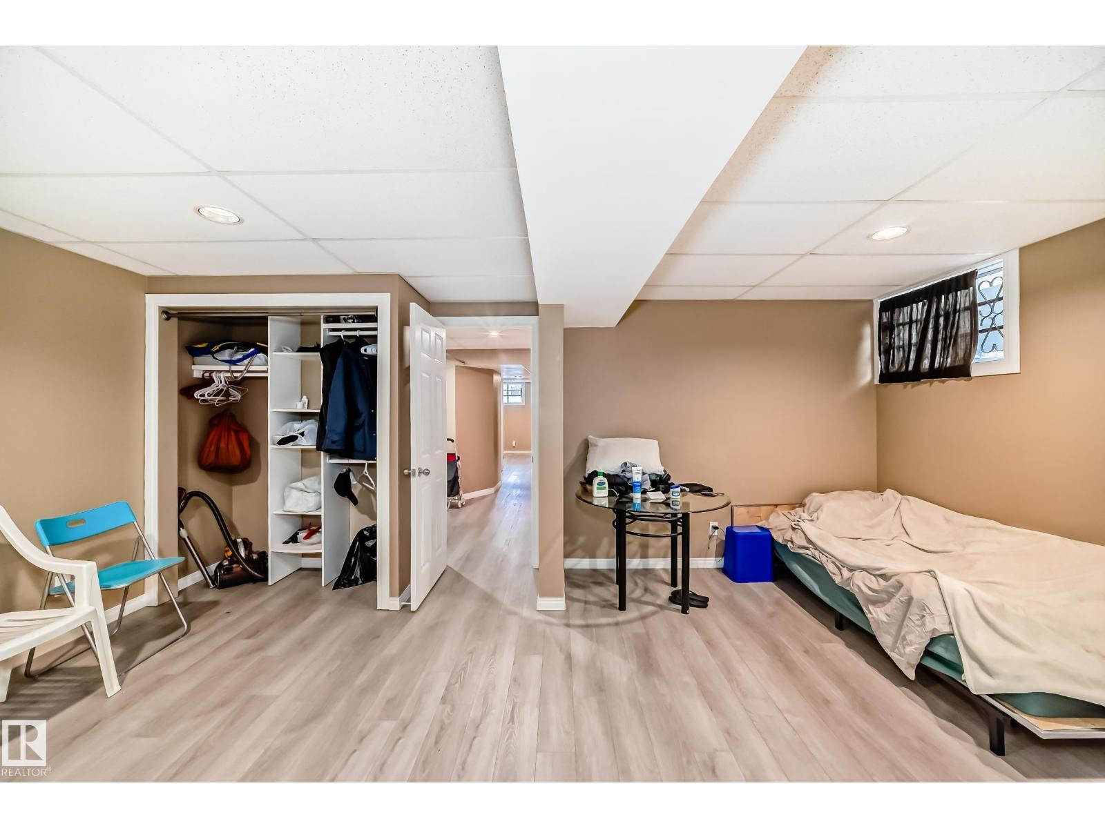 10328 156 ST NW - 25