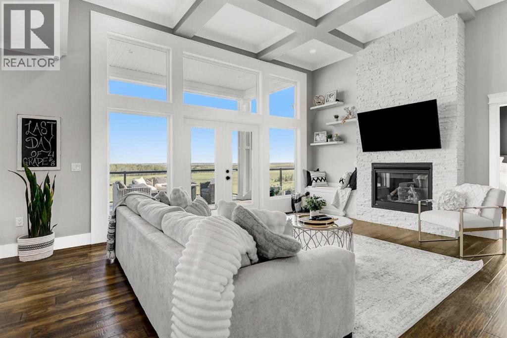 6, 715034 Range Road 73 - 12
