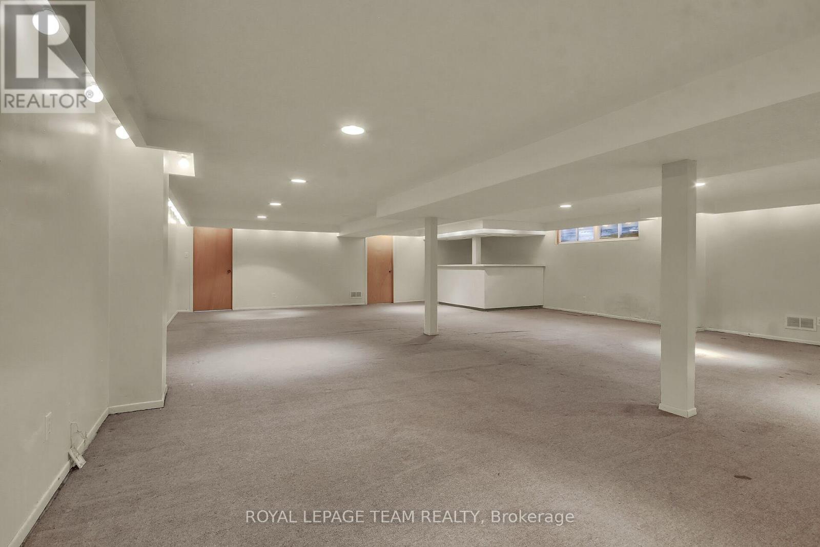 2 ALEUTIAN ROAD - 21