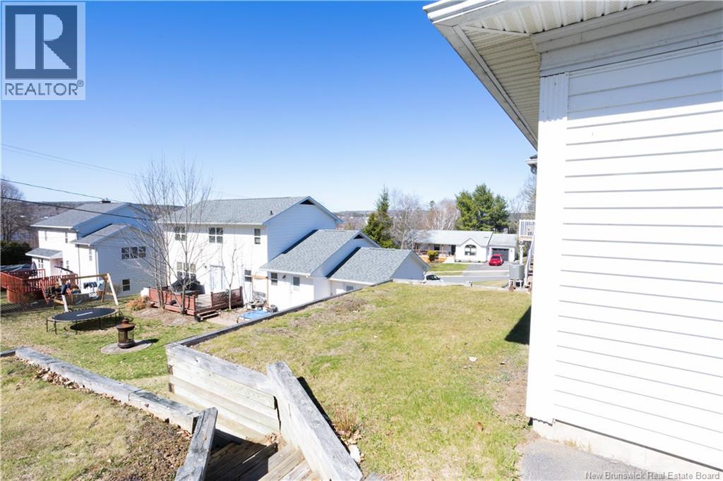 15 Talisman Crescent - 49