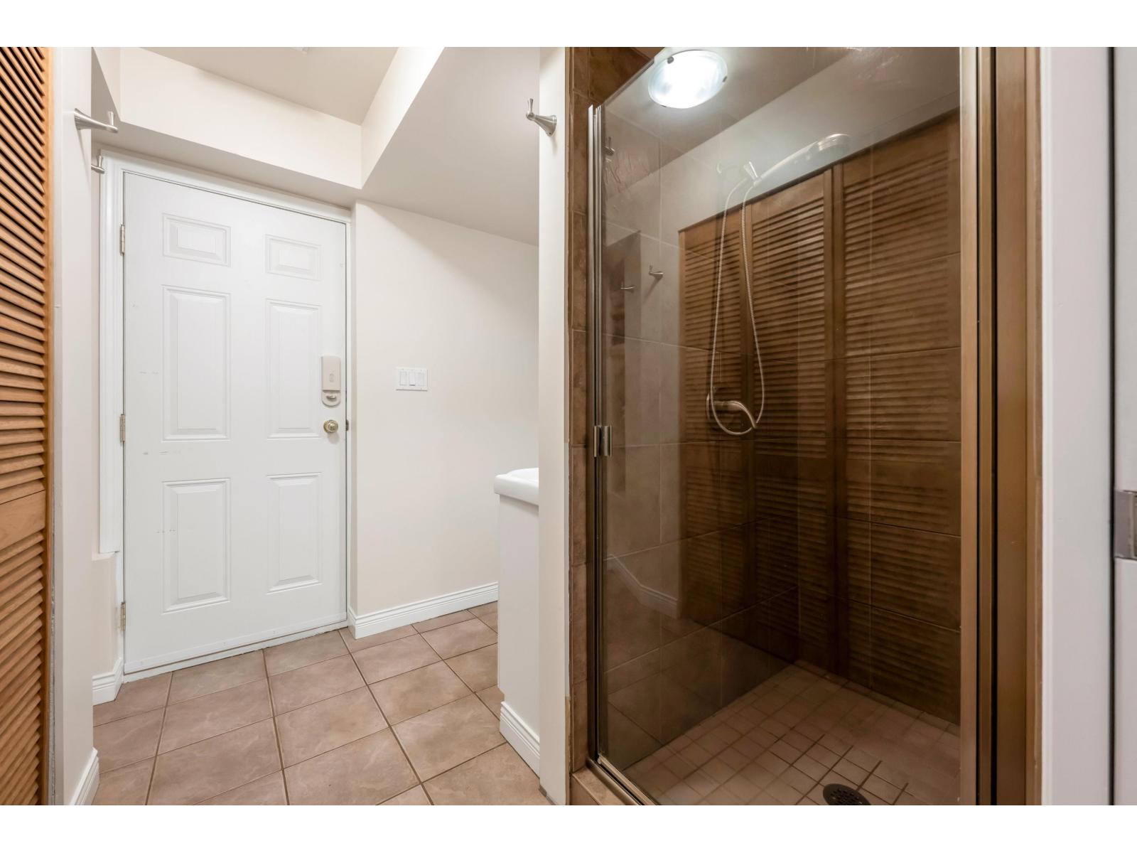 4 Bed, 2 Bath House for Sale in Delta – 10601 HERMOSA DRIVE, Delta - Image 6