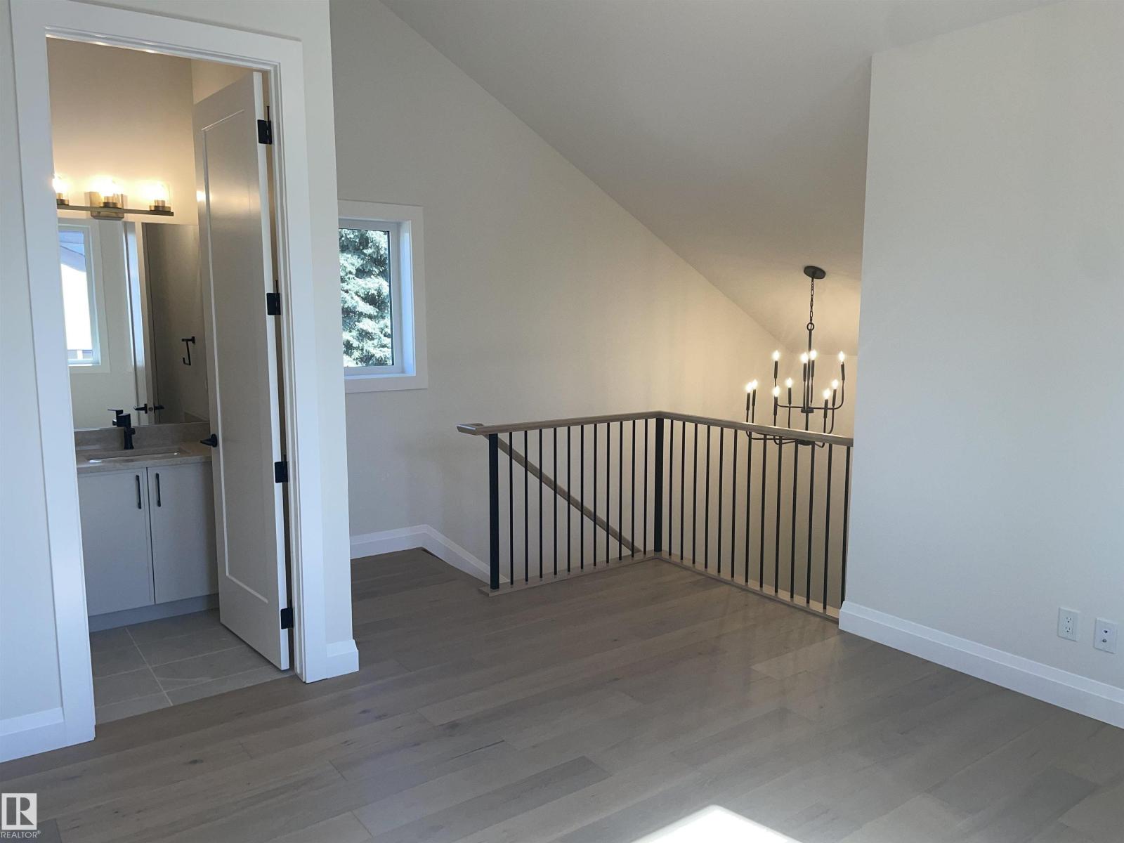 14344 92A AV NW, Edmonton