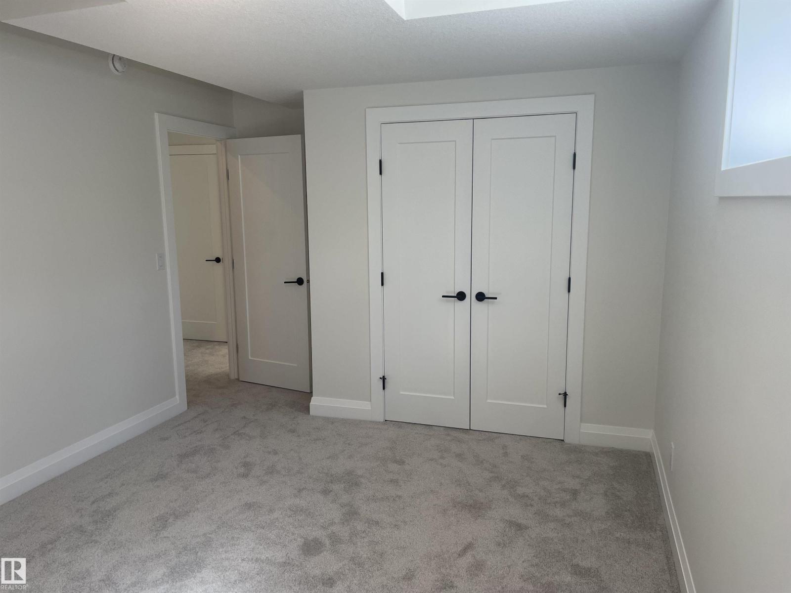 14344 92A AV NW, Edmonton
