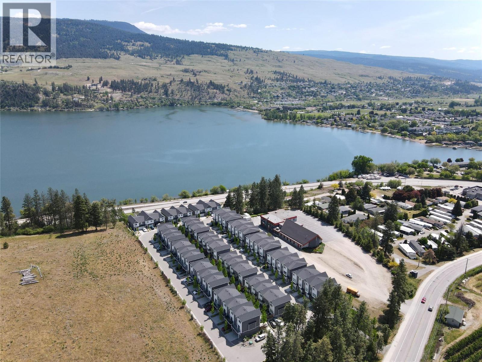 12075 Oceola Road Unit# 28, Lake Country