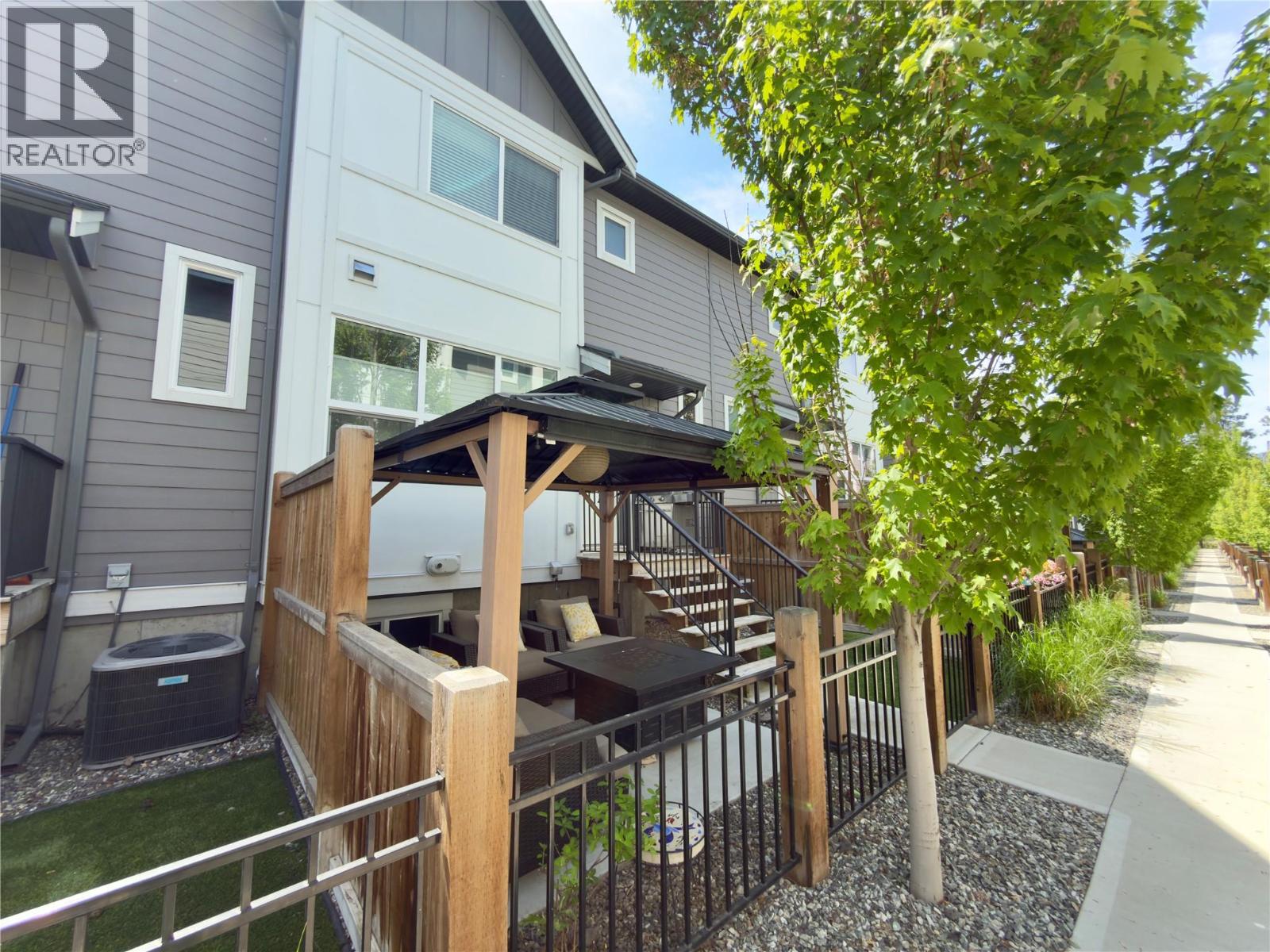 12075 Oceola Road Unit# 28, Lake Country