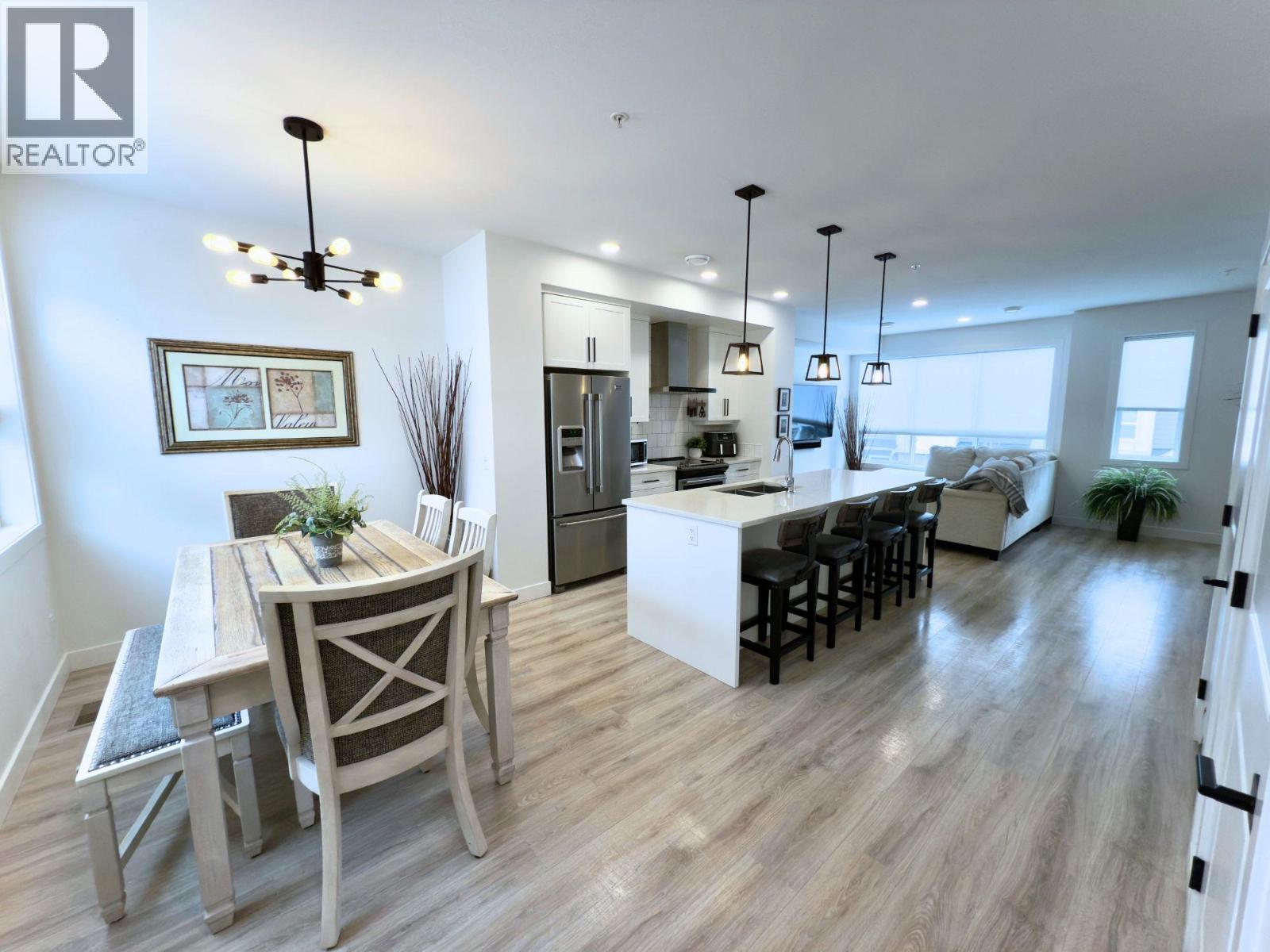 12075 Oceola Road Unit# 28, Lake Country