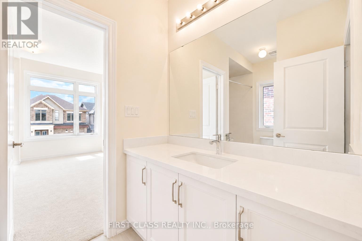9 PERCHERON COURT - 39