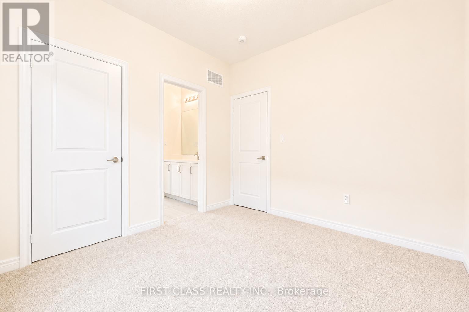 9 PERCHERON COURT - 38