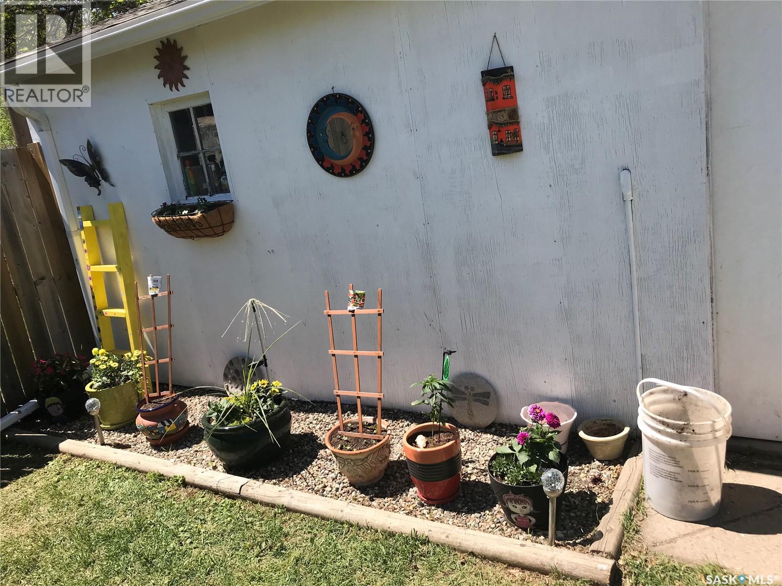 Property photo 37
