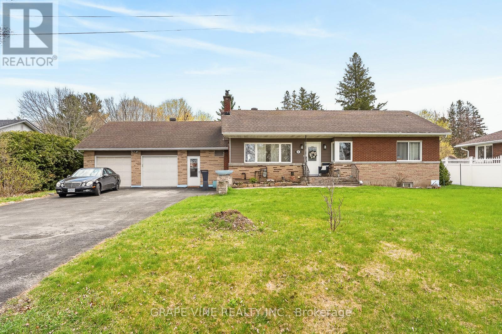 46 MACFARLANE ROAD - 2