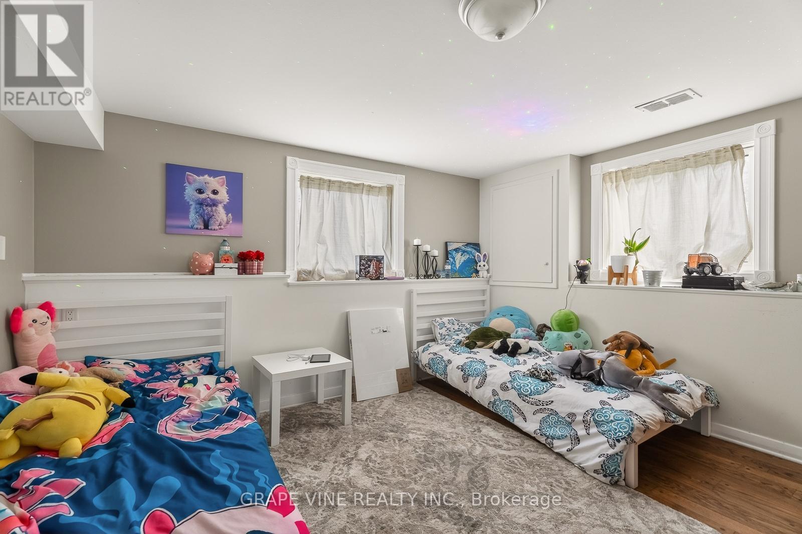 46 MACFARLANE ROAD - 25