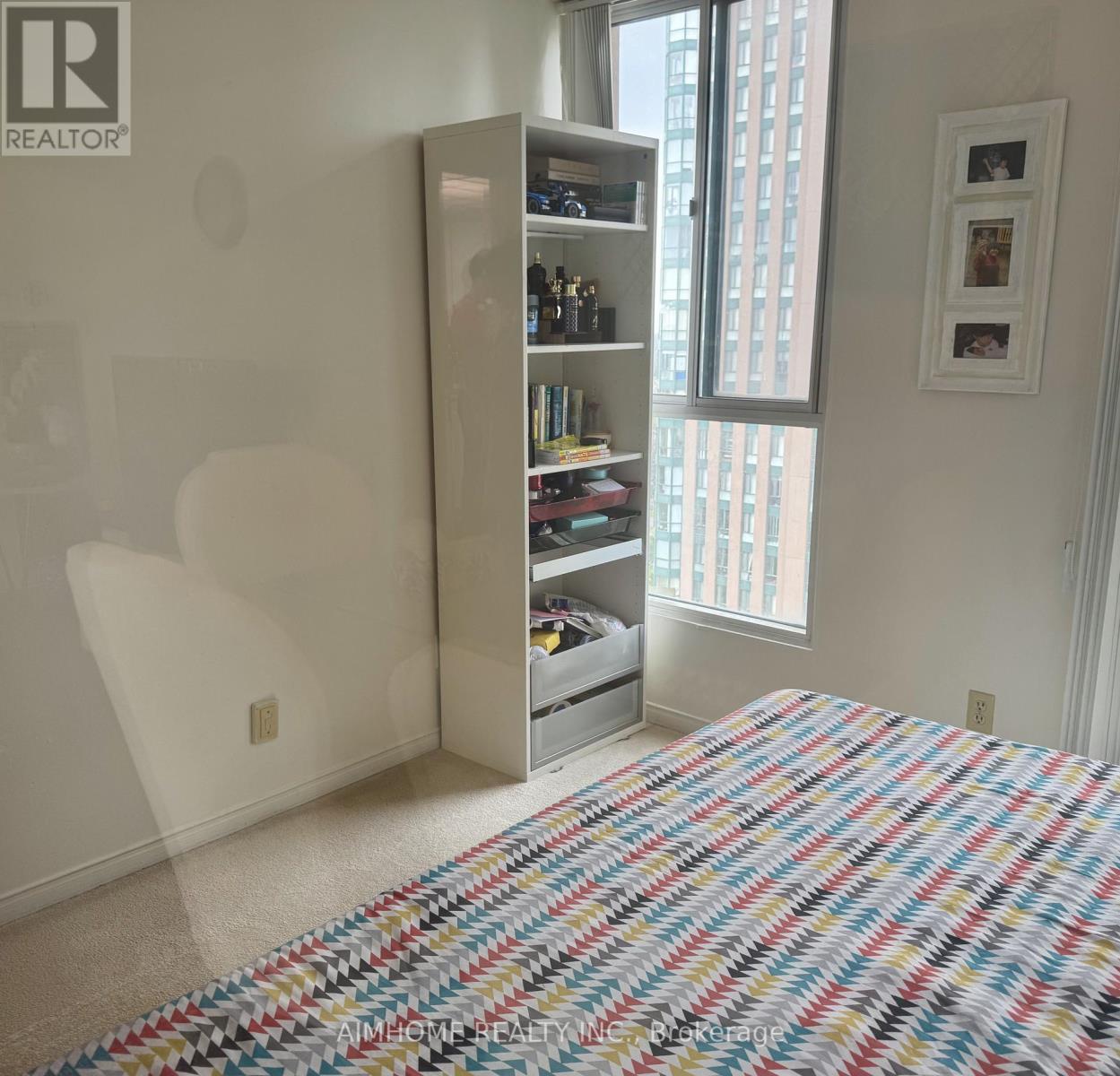 #1504 115 HILLCREST AVENUE - 35