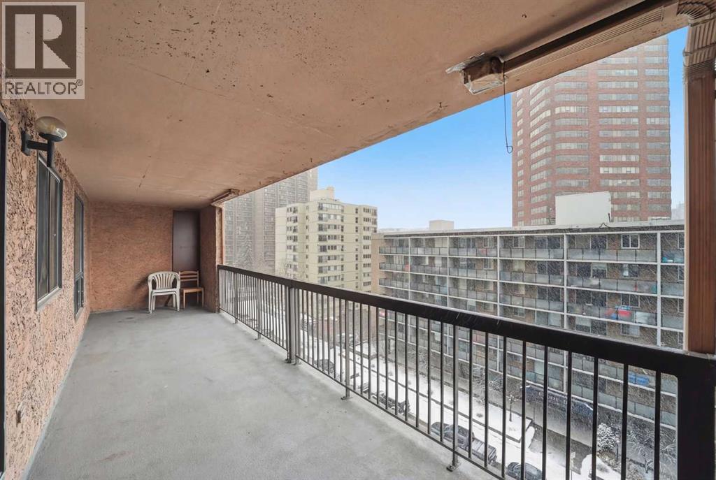 #704 718 12 Avenue SW - 12