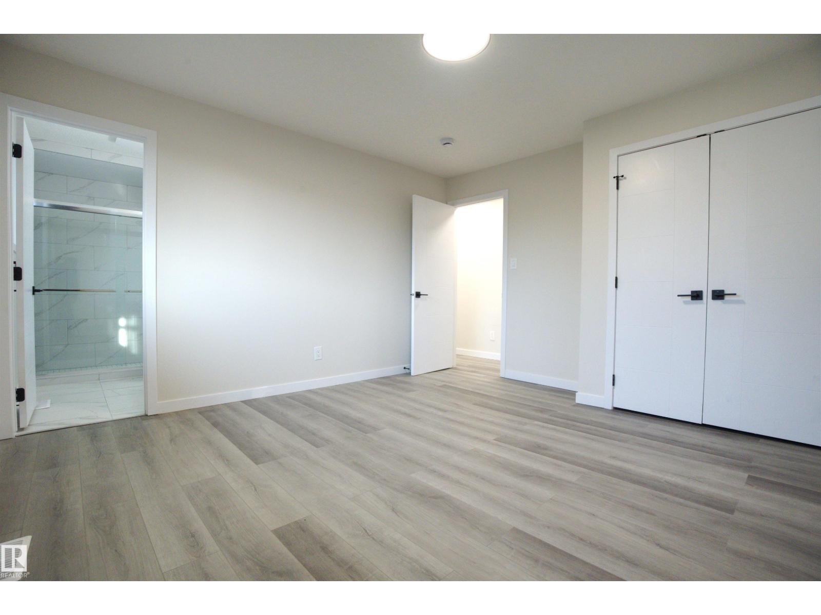 18412 92 AV NW, Edmonton