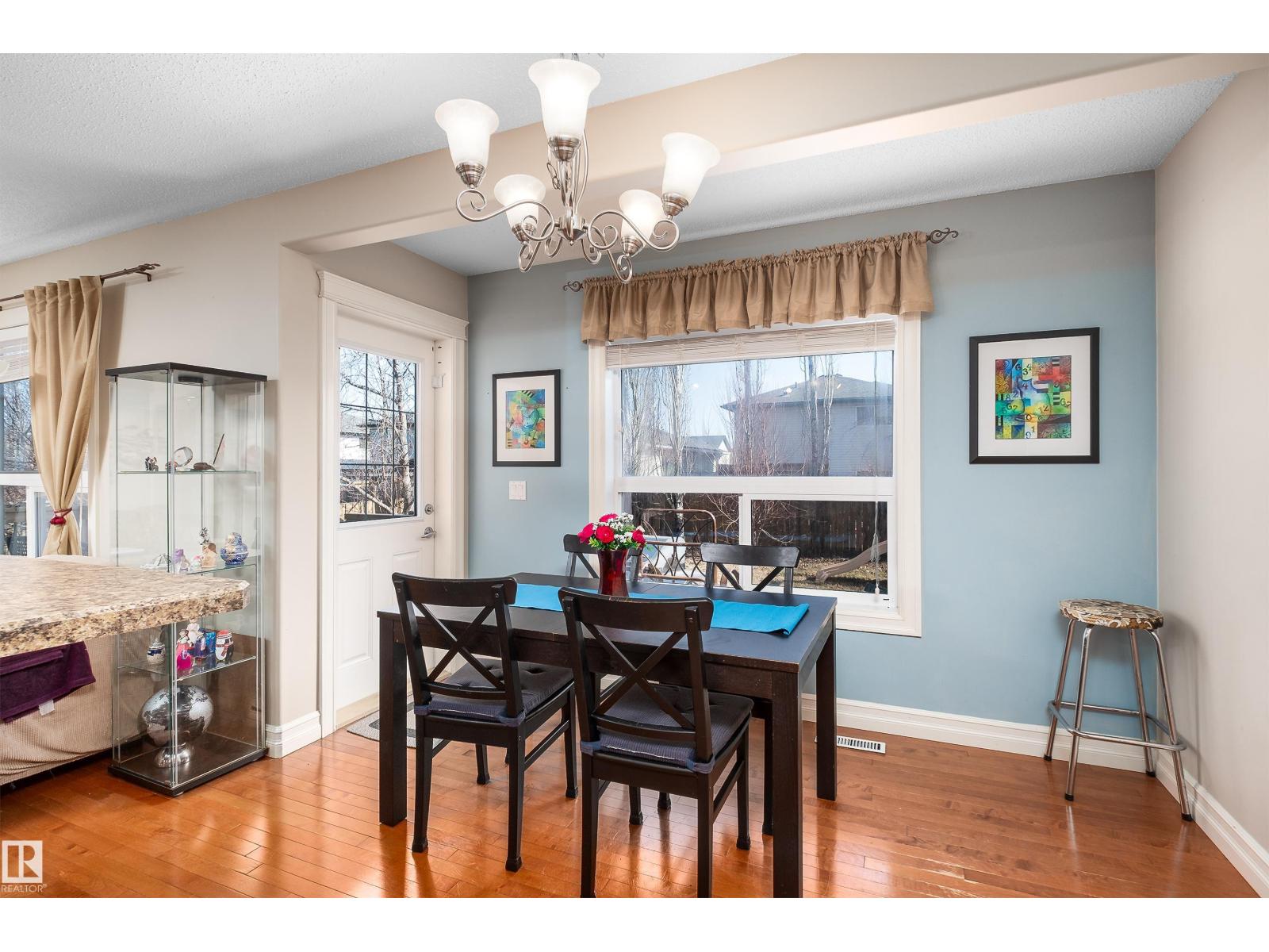 4 SPRING GROVE, Spruce Grove
