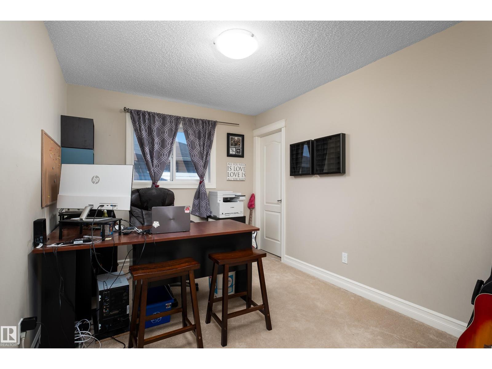 4 SPRING GROVE, Spruce Grove