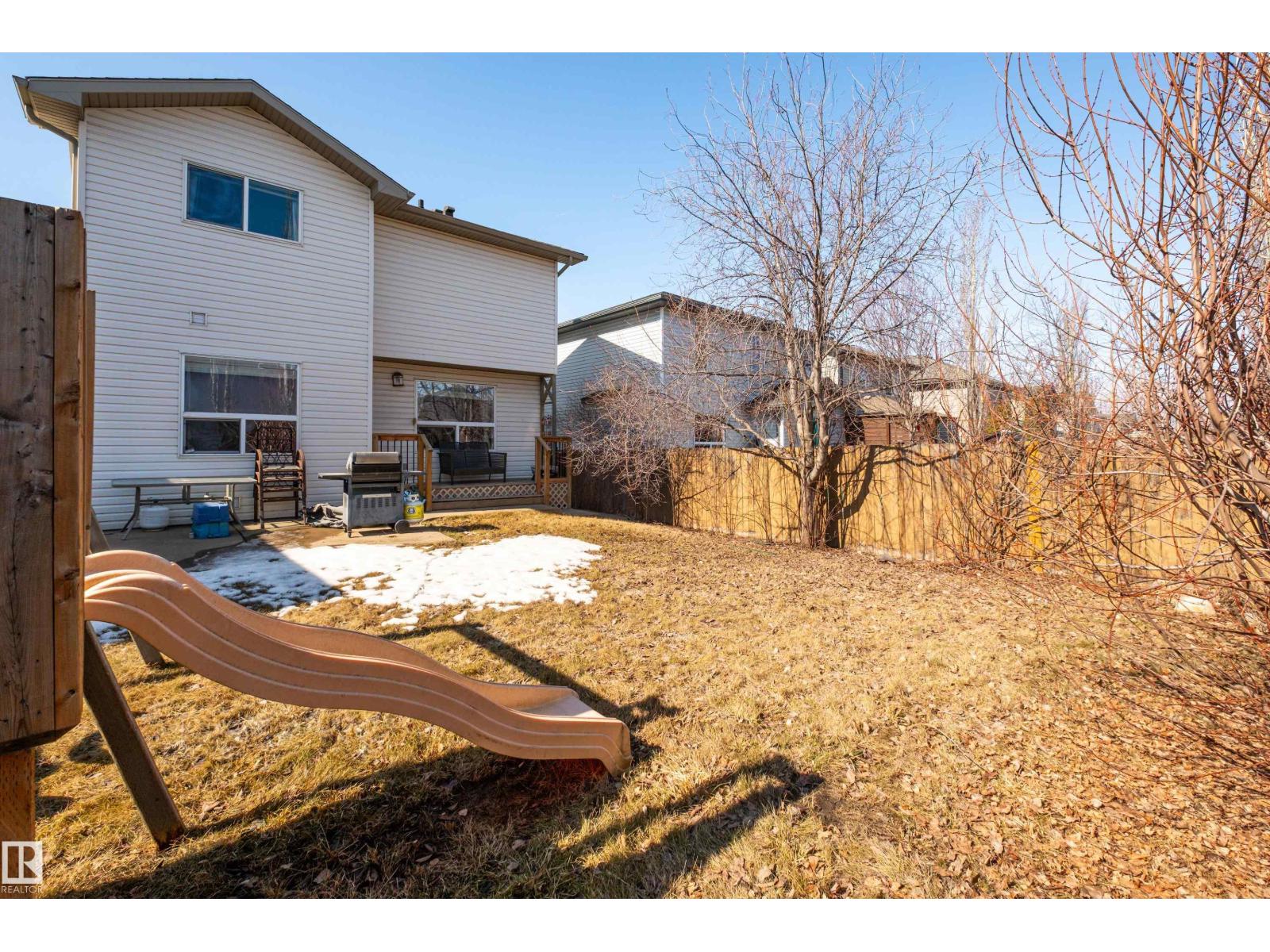 4 SPRING GROVE, Spruce Grove