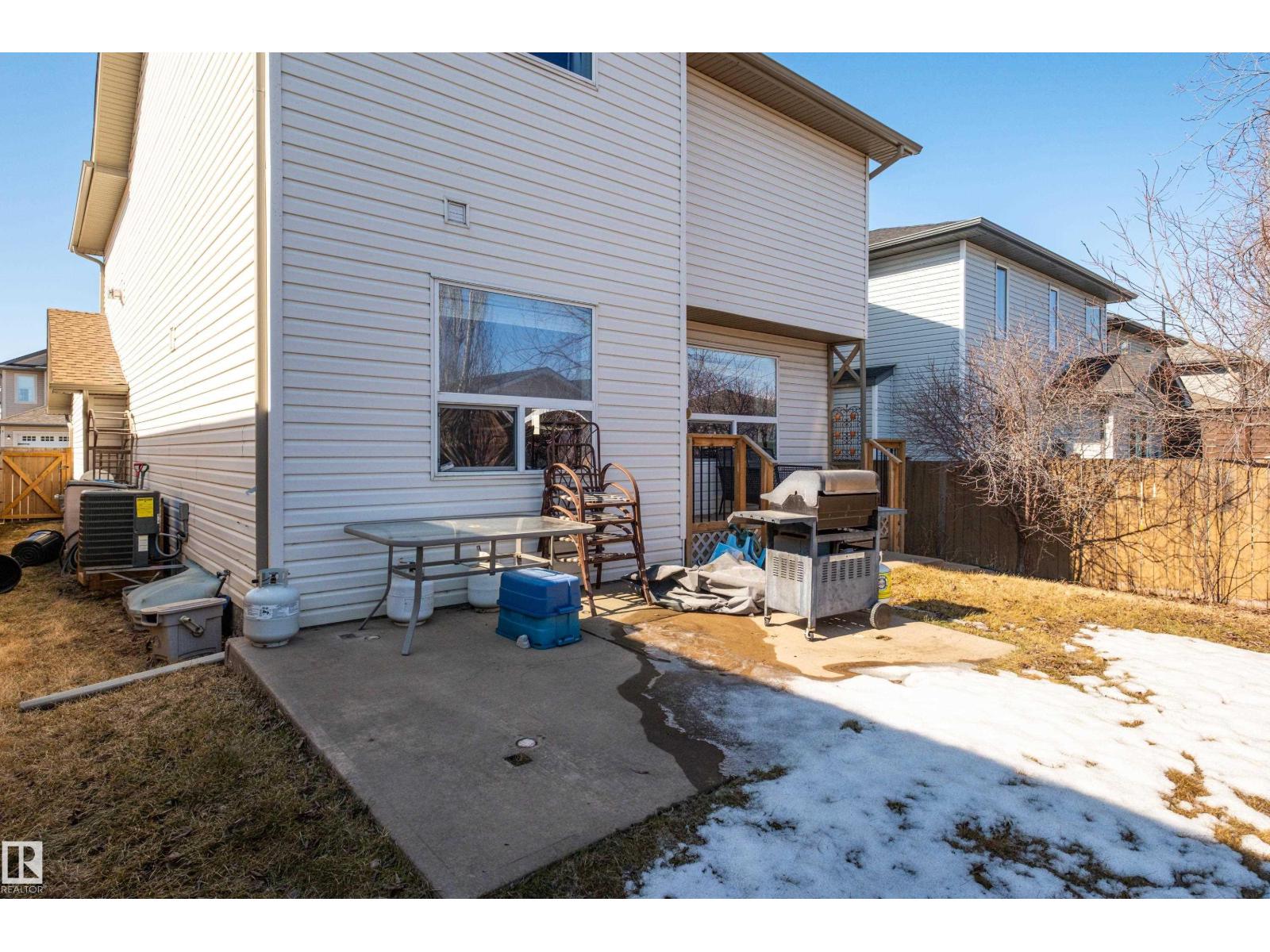 4 SPRING GROVE, Spruce Grove