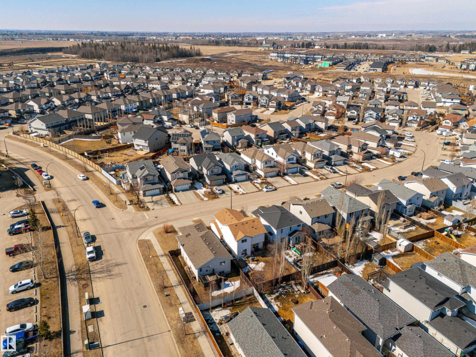 4 SPRING GROVE, Spruce Grove