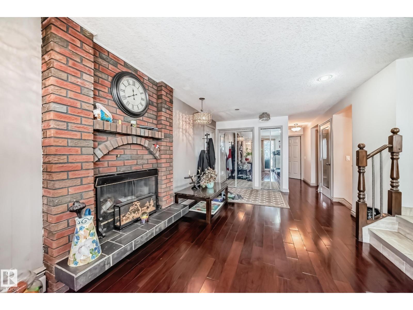 12131 101 STREET NW, Edmonton