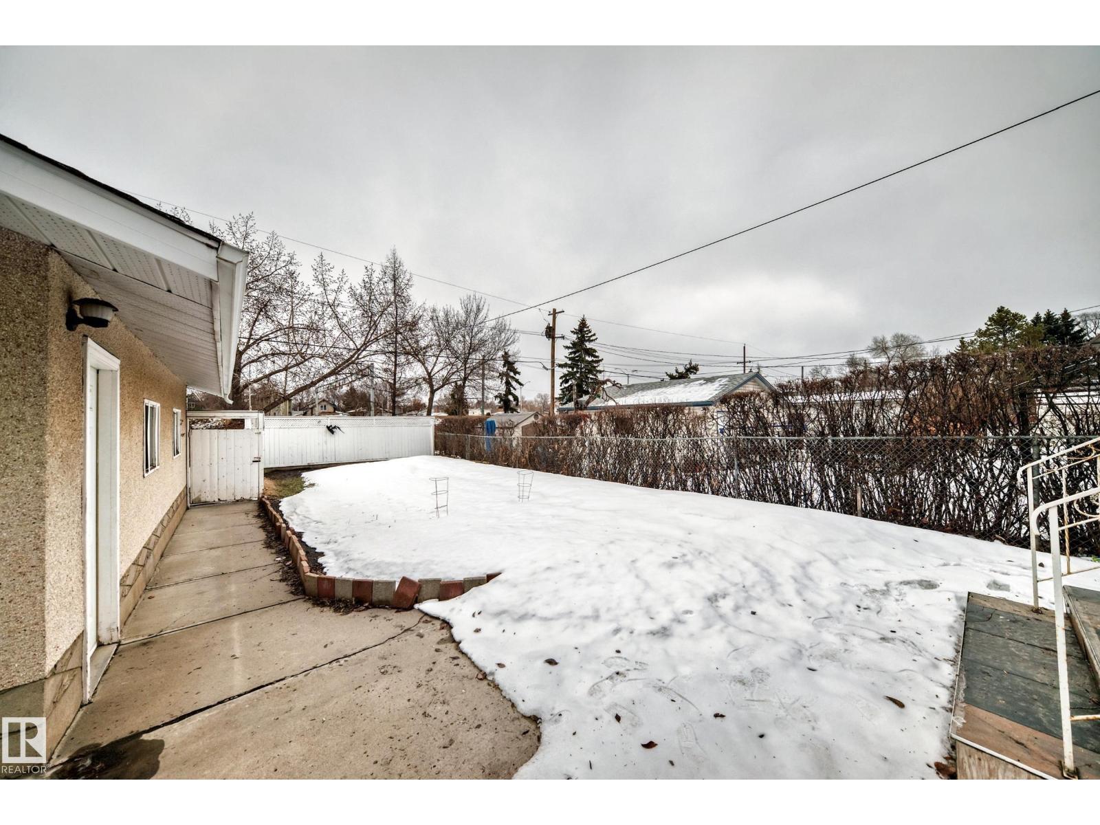 12131 101 STREET NW, Edmonton