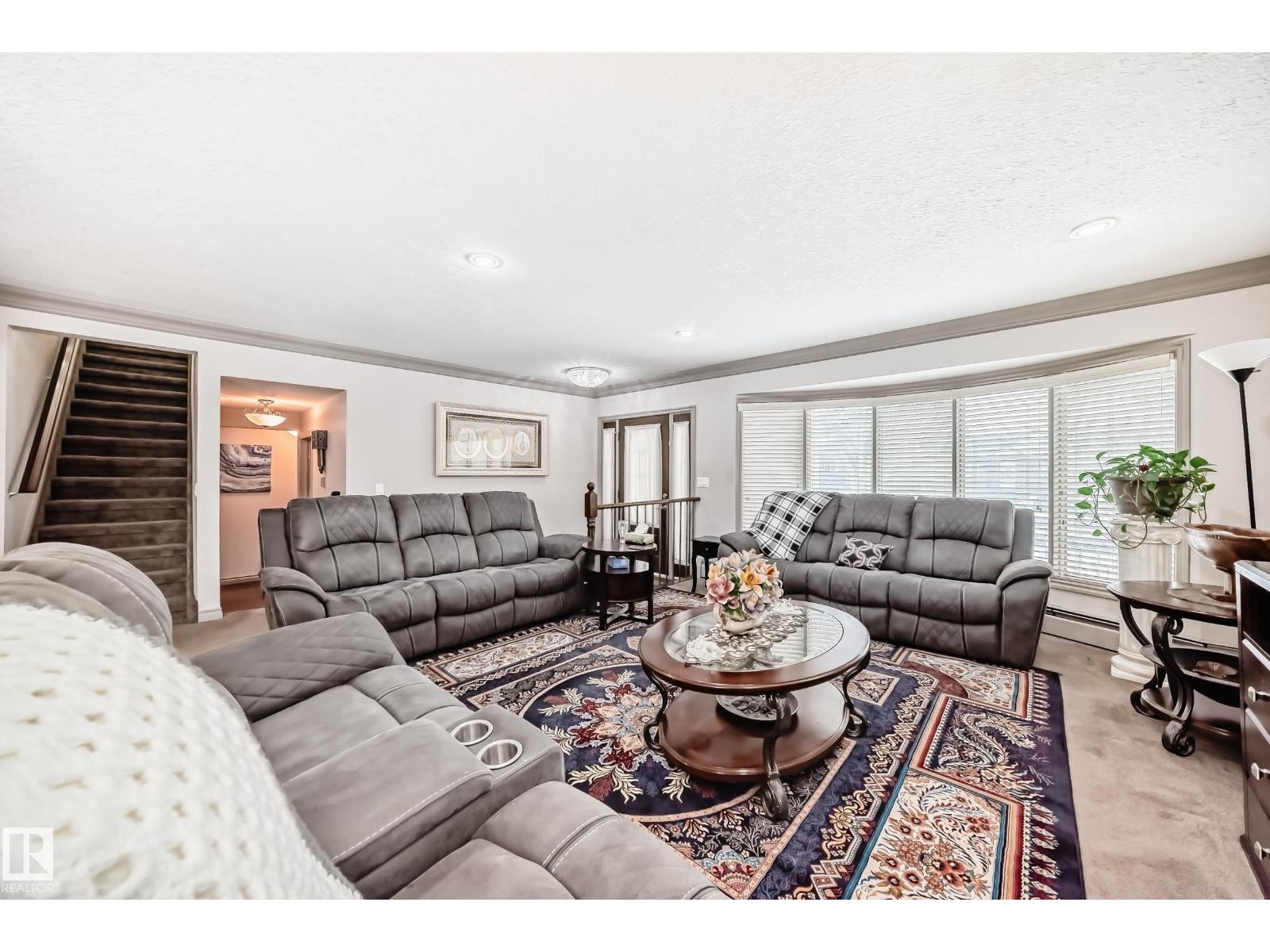 12131 101 STREET NW, Edmonton