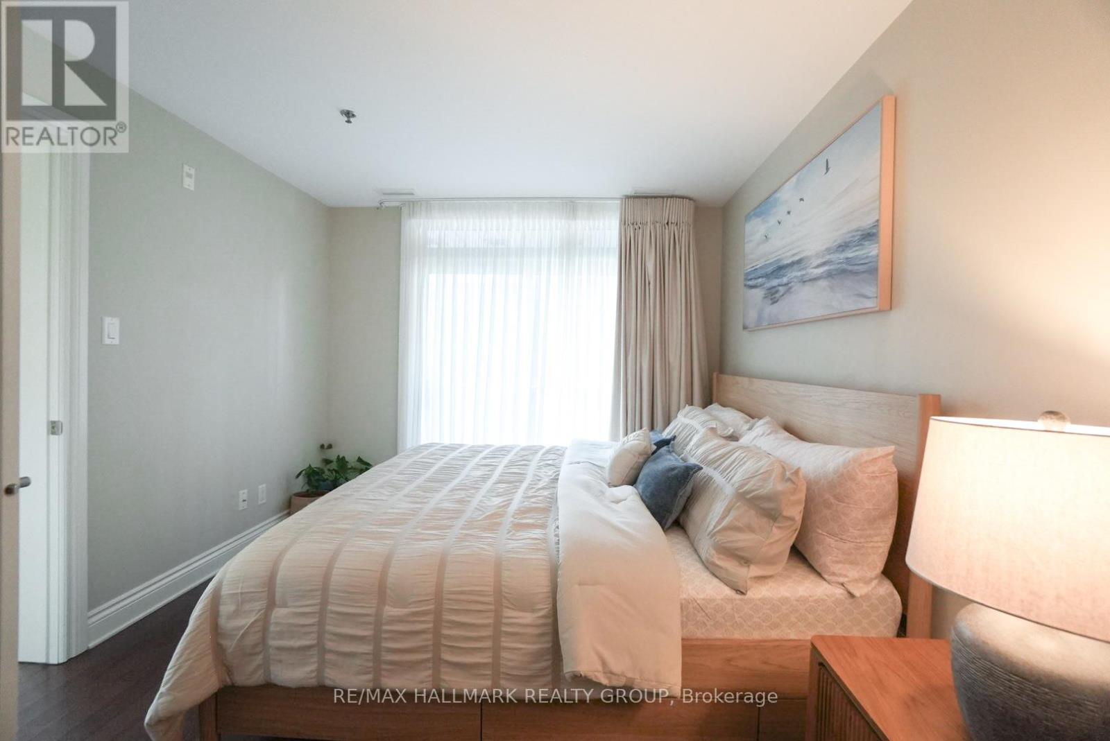 #108 323 WINONA AVENUE - 15