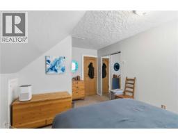 Bathroom - 3124 Glasgow St, Victoria, BC V8X1L9 Photo 18