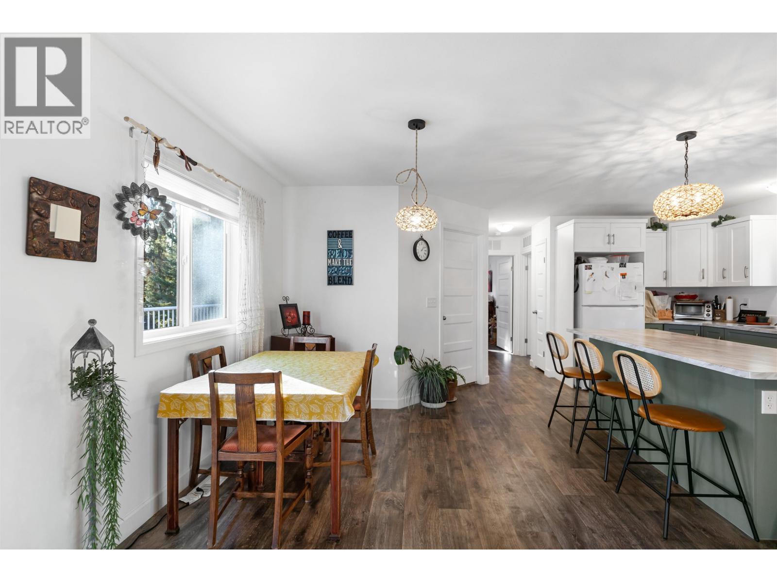 Photo 9 of 40 — 18710 HUGHES ROAD · Prince George, BC