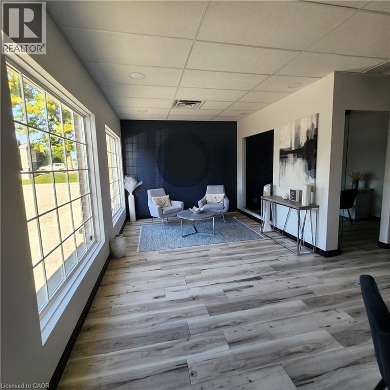 375 UNIVERSITY Avenue E Unit# 105, Waterloo, Ontario, N2K3M7 — Photo 6