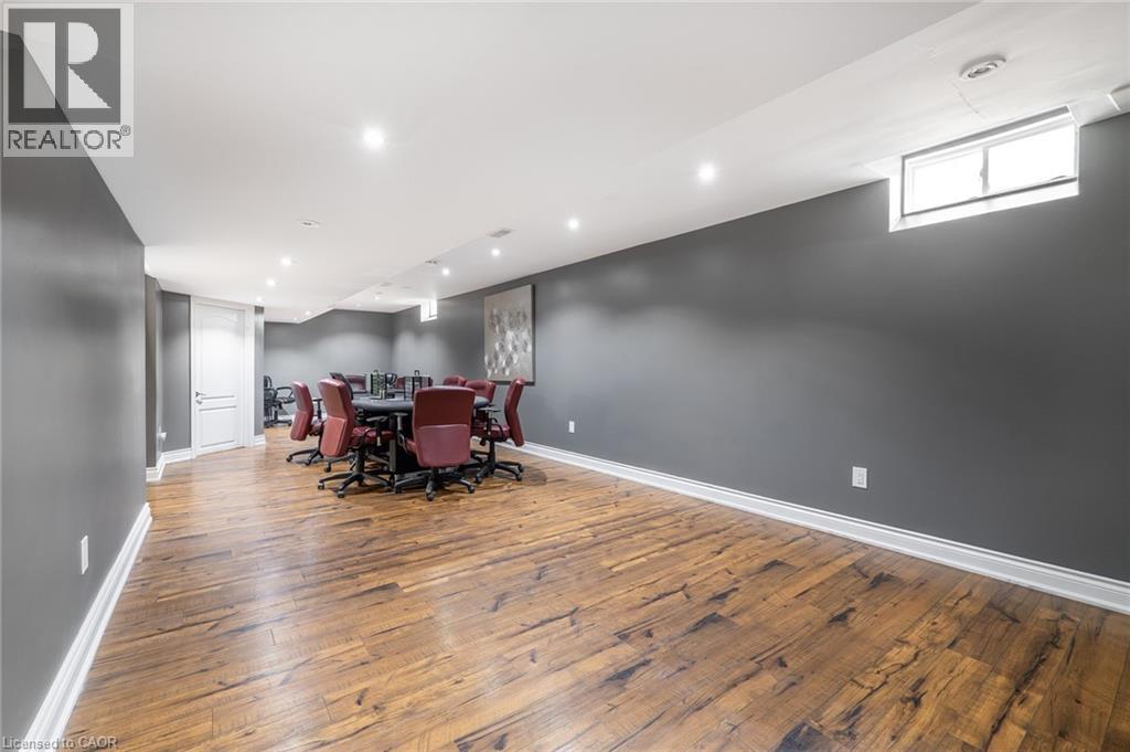 3322 FOX RUN Circle, Oakville, Ontario, L6L6W4 — Photo 5