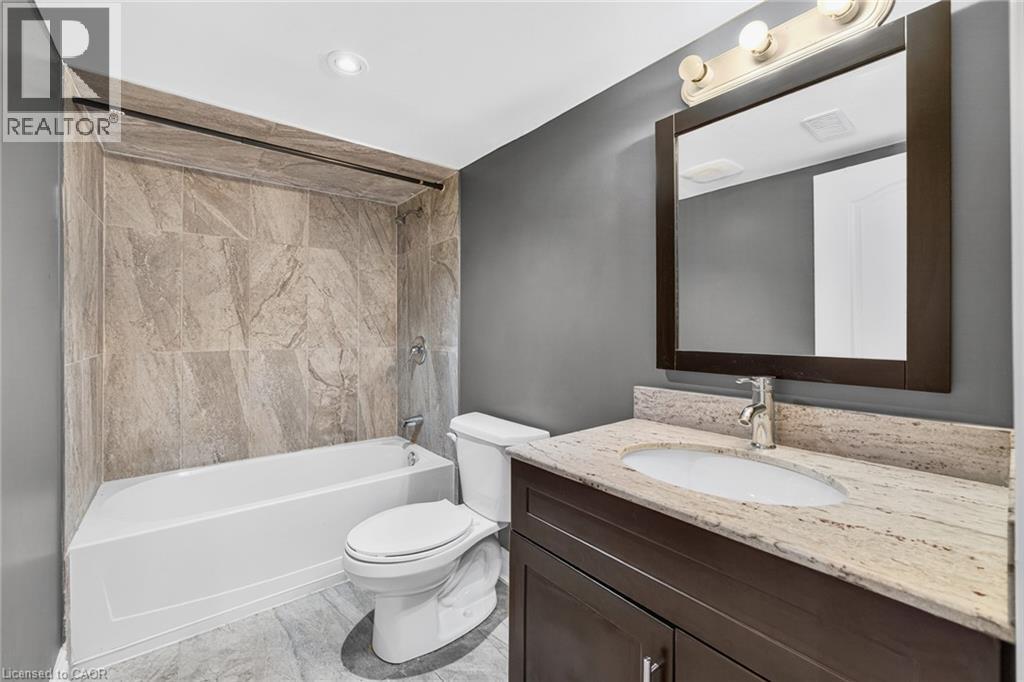 3322 FOX RUN Circle, Oakville, Ontario, L6L6W4 — Photo 24