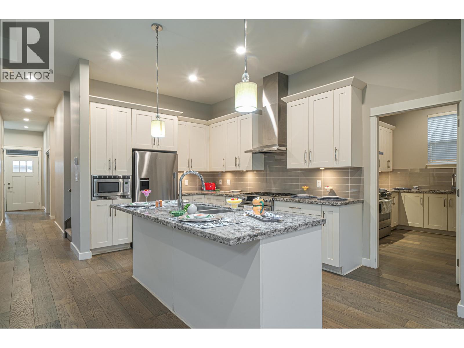 4901 CEDAR SPRINGS DRIVE, Tsawwassen