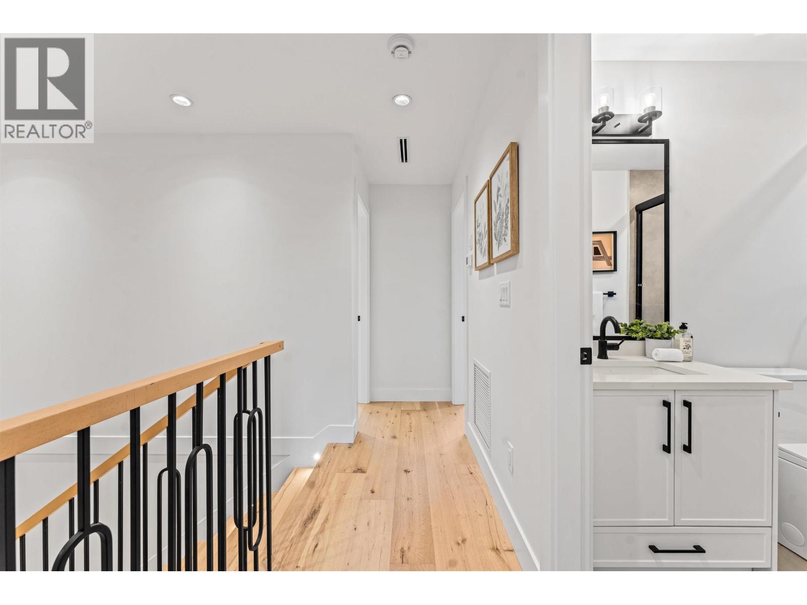 4917 VENABLES STREET, Burnaby