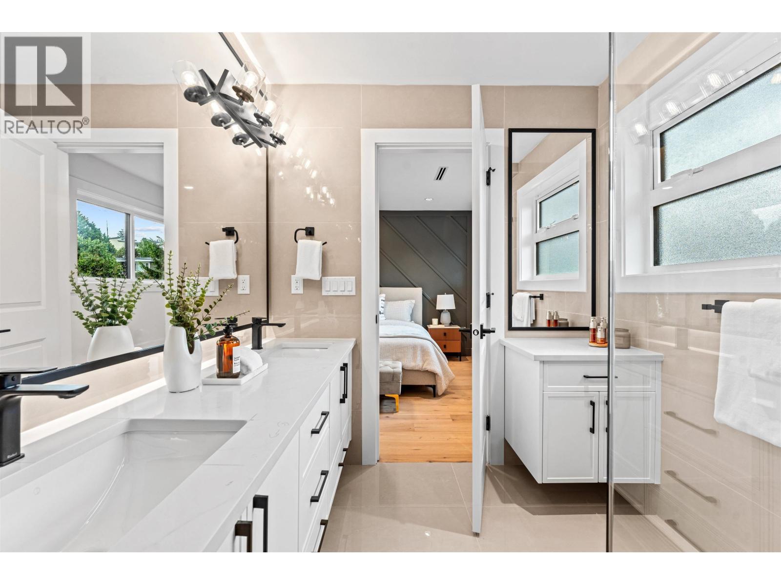 4917 VENABLES STREET, Burnaby