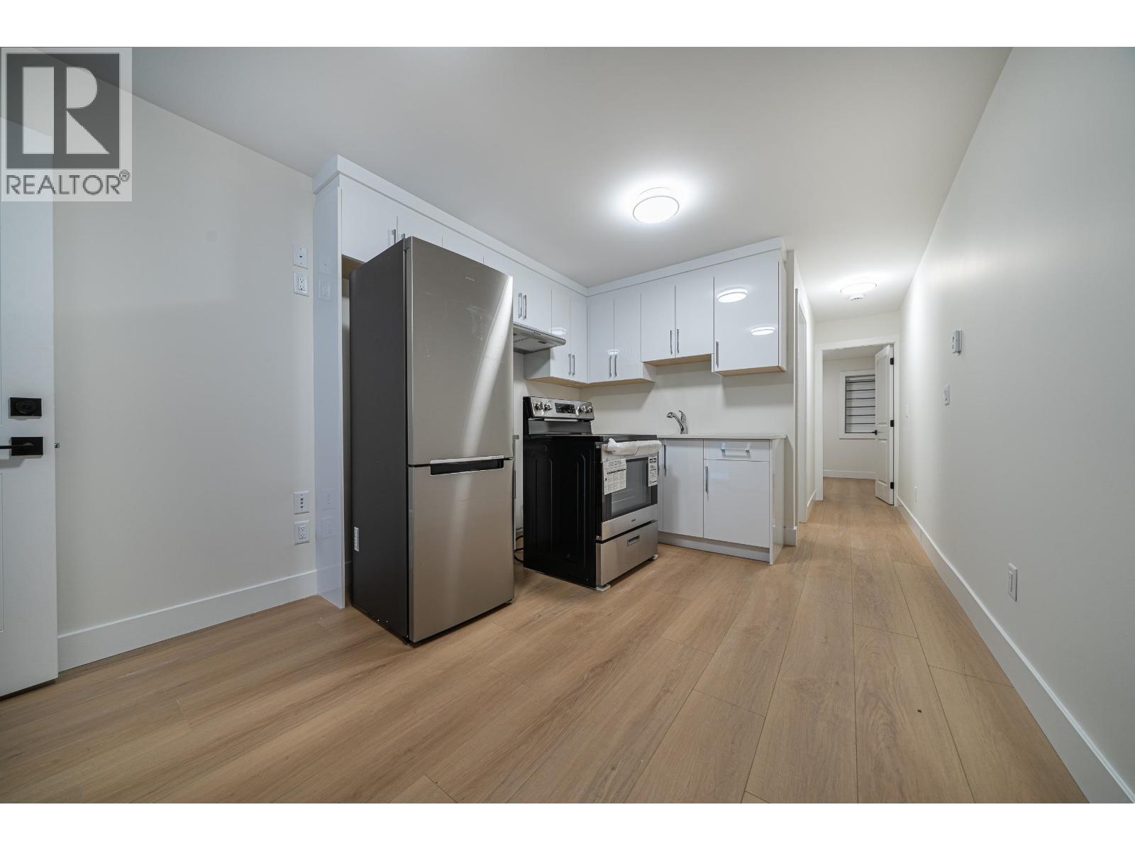 4919 VENABLES STREET, Burnaby