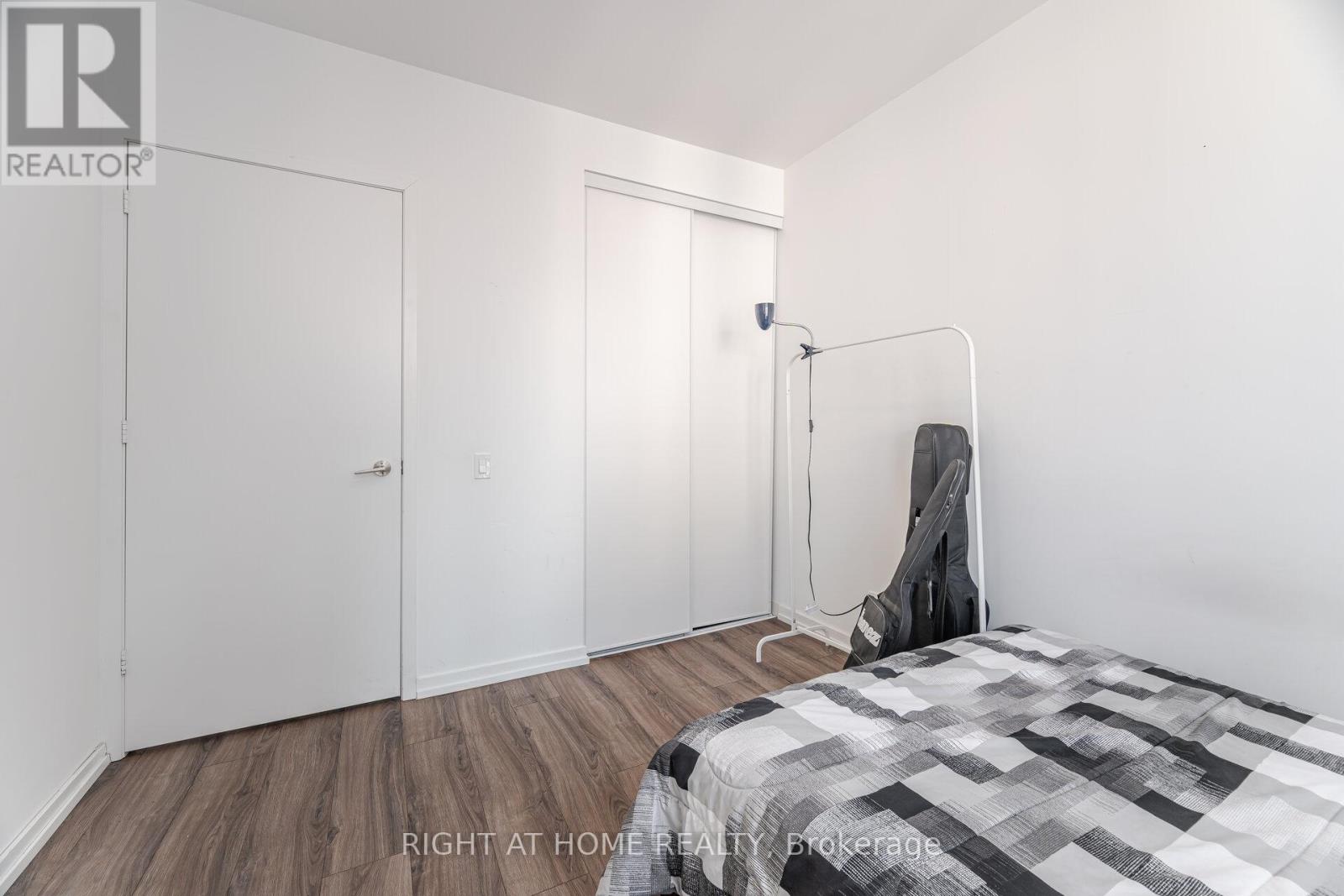 #508 7890 JANE STREET - 23