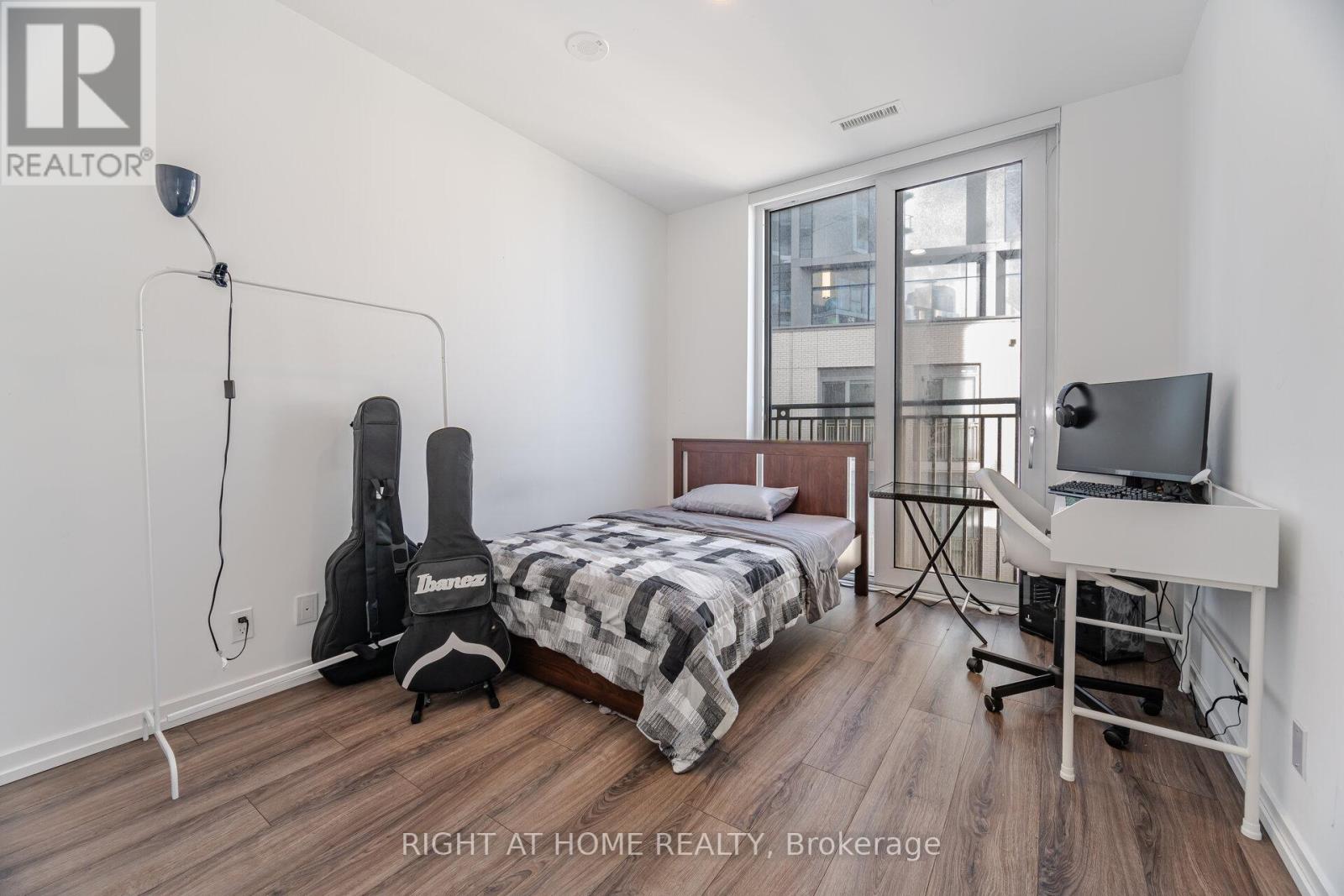 #508 7890 JANE STREET - 30