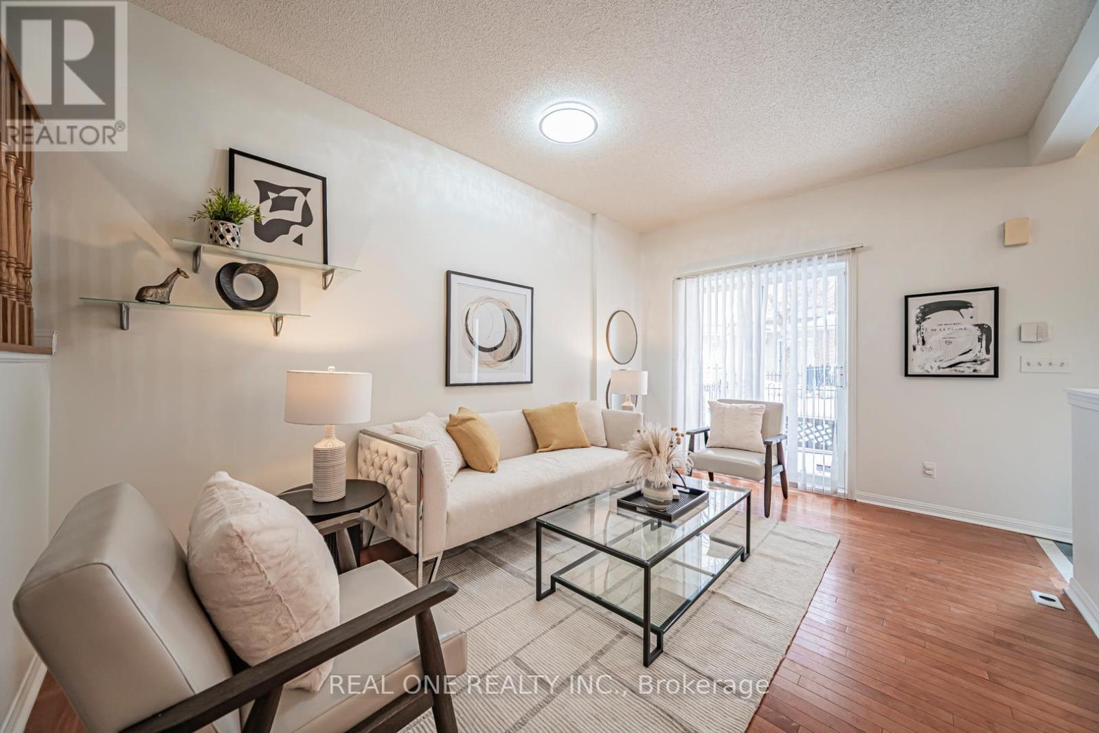 #17 12 ST MORITZ WAY - 6