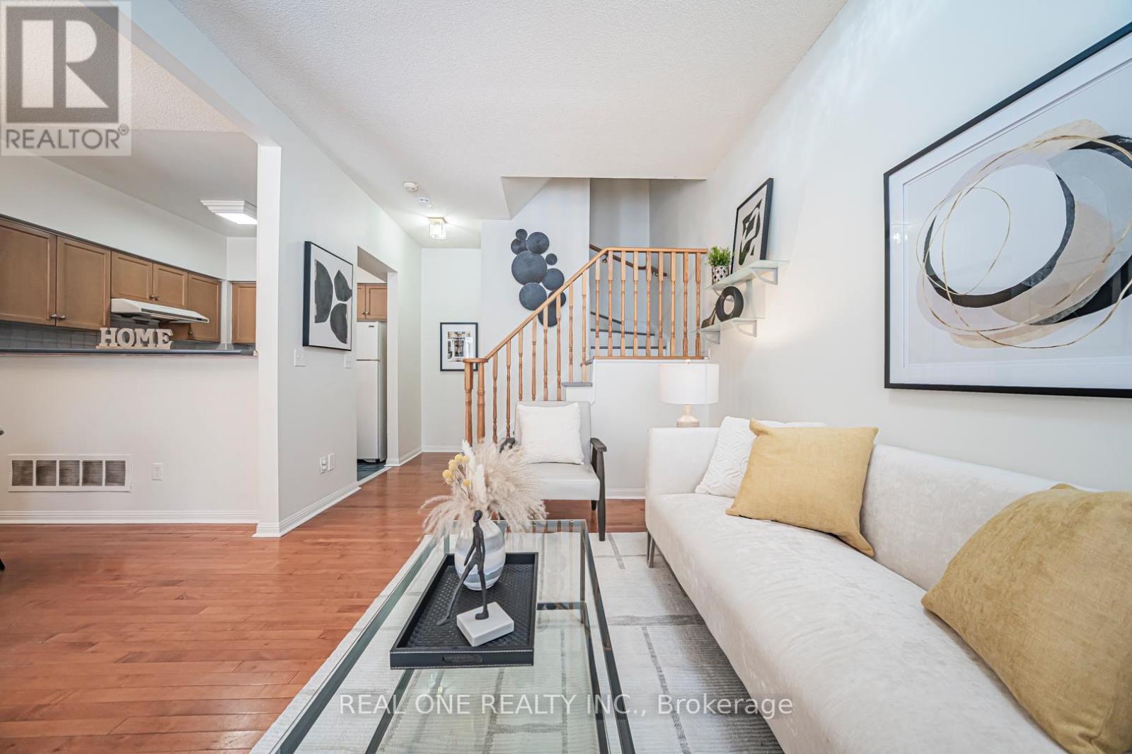 #17 12 ST MORITZ WAY - 9