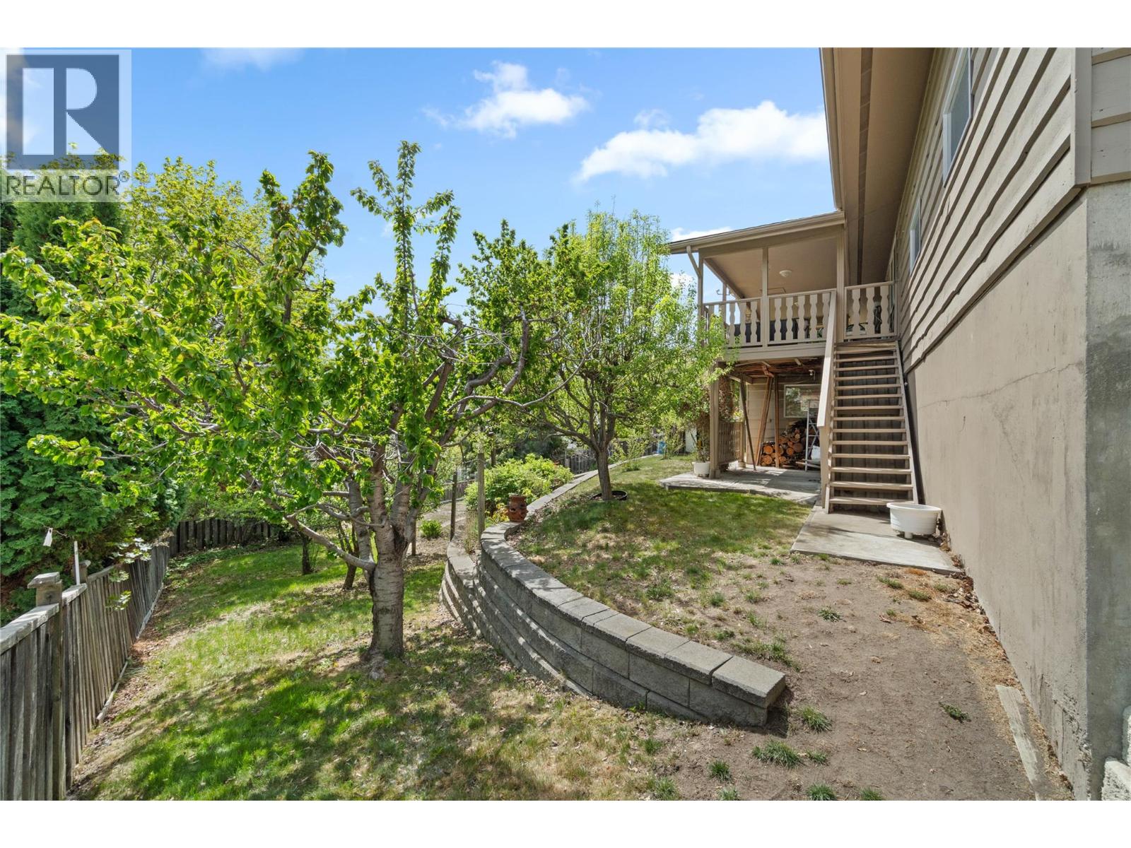 925 SICAMORE Drive - 31