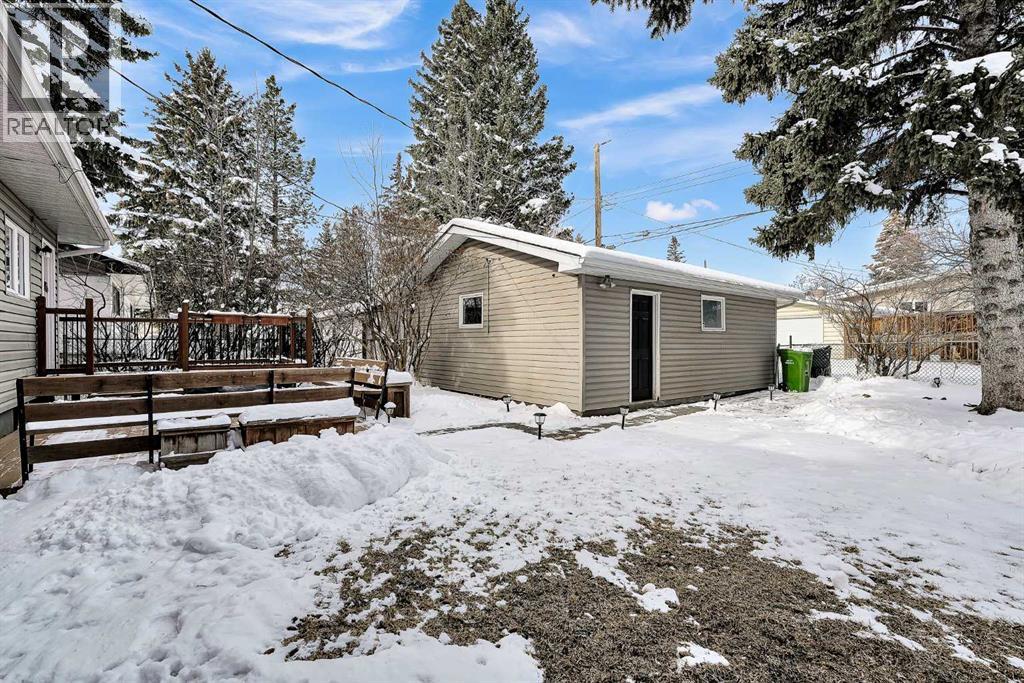 4115 Bowlen Street NW - 47