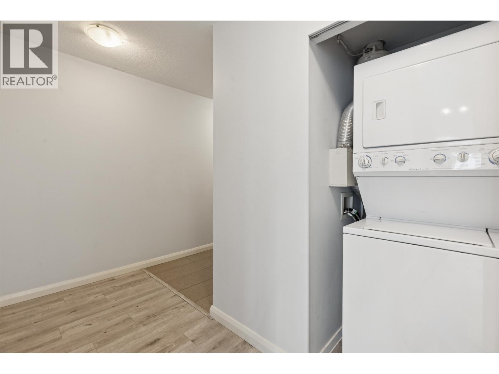 1708 888 CARNARVON STREET, New Westminster