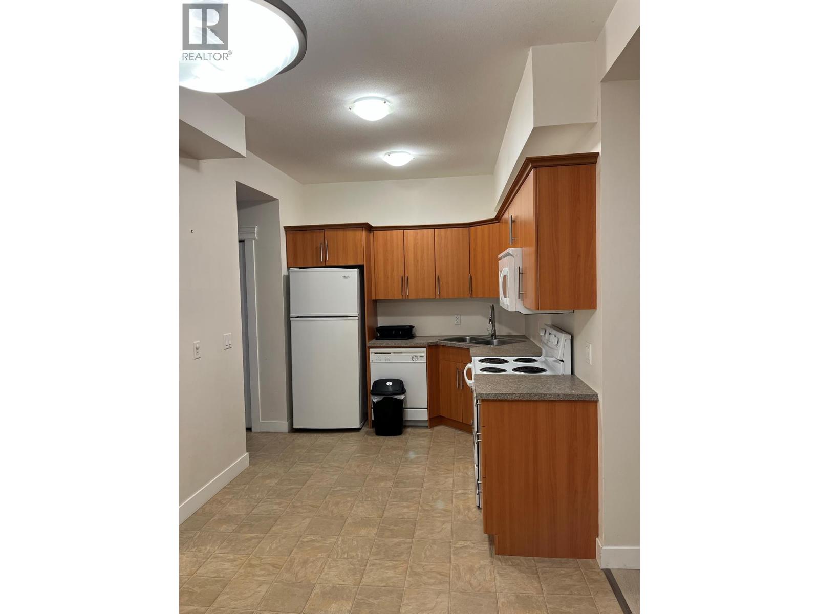  337 Arab Road, Kelowna