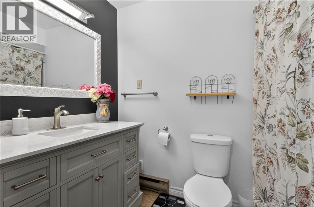 1828 Amirault Street - 27