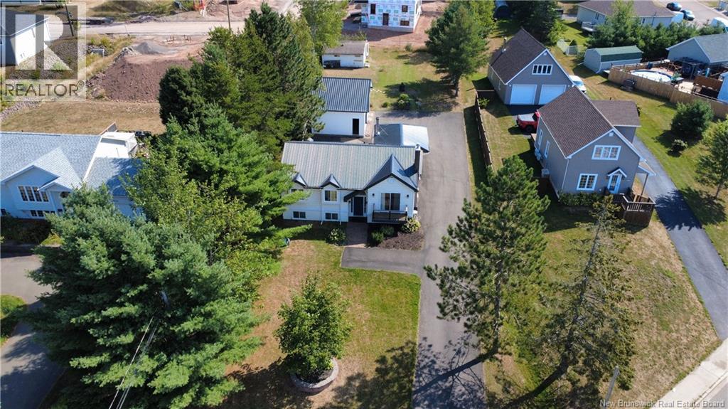1828 Amirault Street - 43