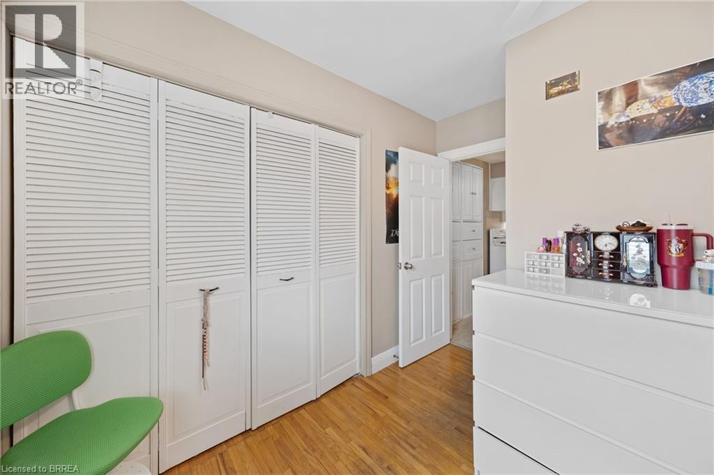 111 TOLLGATE Road - 19